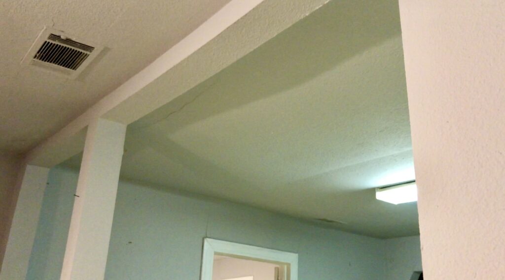 ceiling drywall bowing